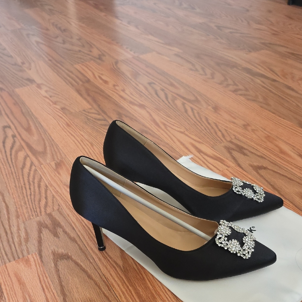 Elegant Black Satin Heels with Embellished Buckle